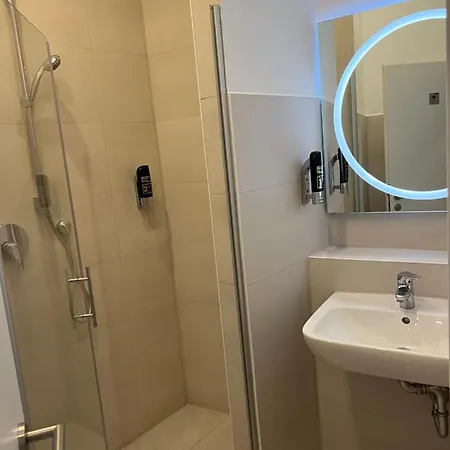 Slamba Albergue *