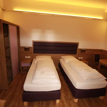 Slamba Albergue
