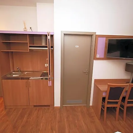 Albergue Slamba *