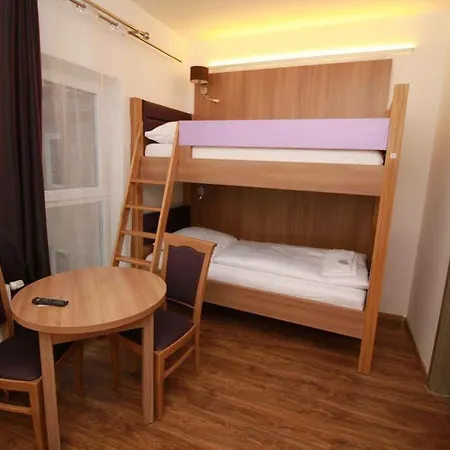 Albergue Slamba *