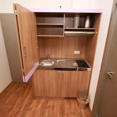 Slamba Albergue *