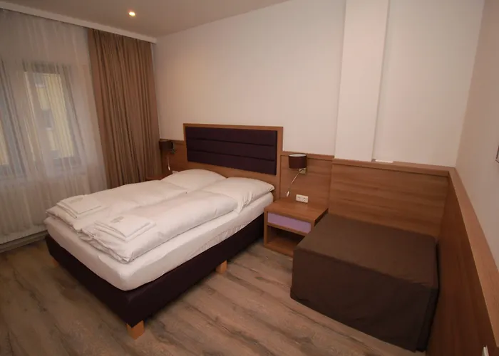 Auberge de jeunesse Slamba *